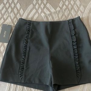 Zara basic collection shorts size M